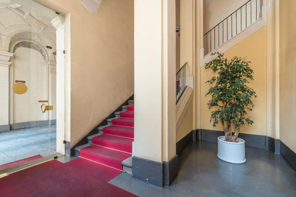 Loft Luxury - Piazza Castello Porta Susa Torino Esterno foto