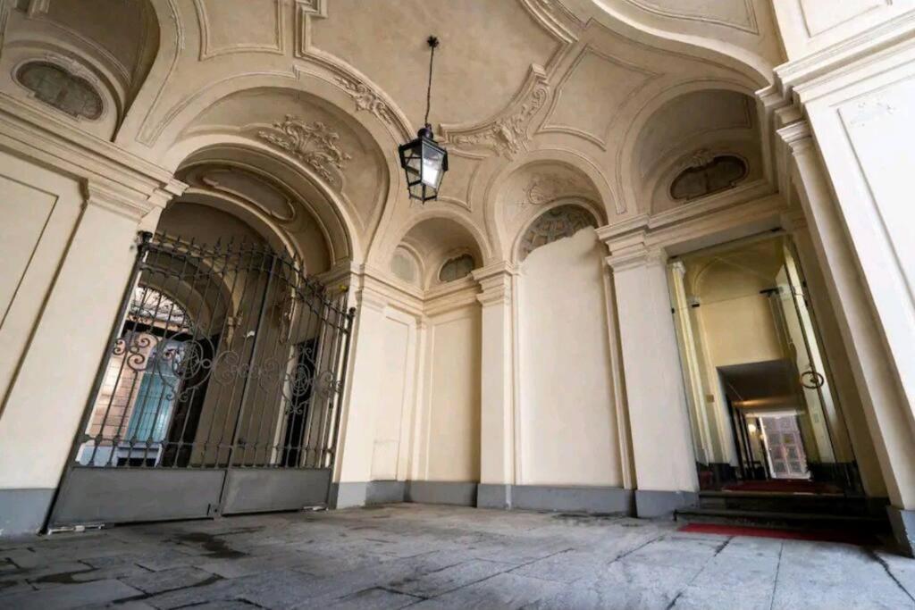 Loft Luxury - Piazza Castello Porta Susa Torino Esterno foto